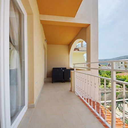 Apartmani Maris Poljica  Esterno foto