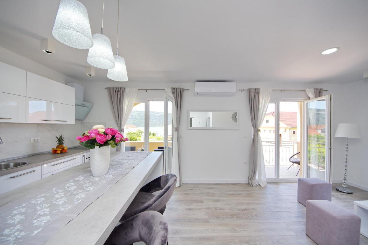 Apartmani Maris Poljica  Esterno foto